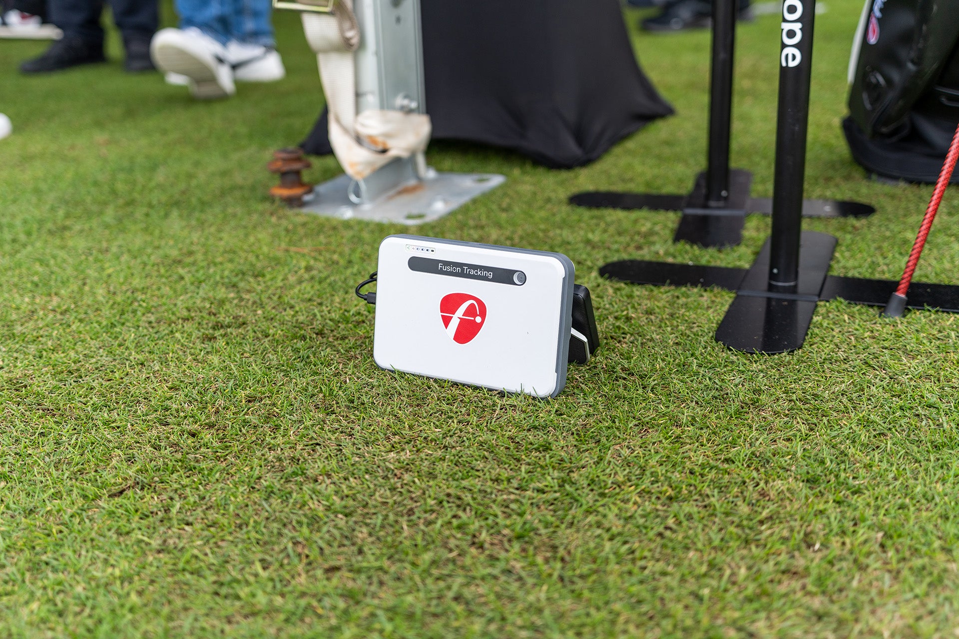 FlightScope Mevo Plus LIMITED EDITION vs Mevo Plus Comparison