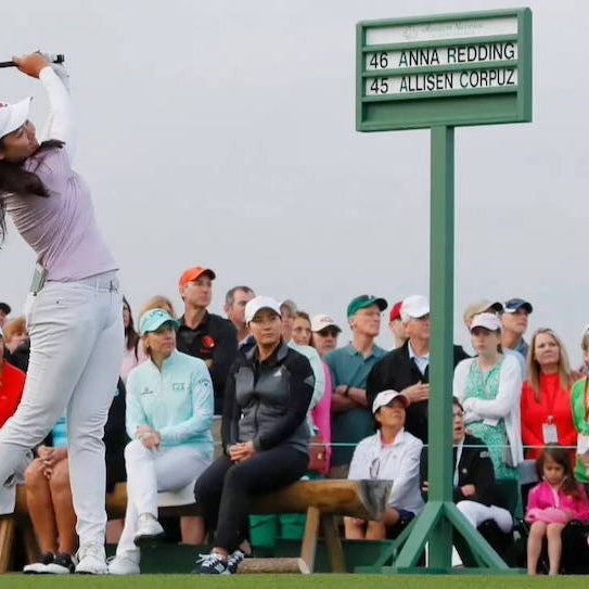 Find the Best Garmin Golf Watch for Women in 2025