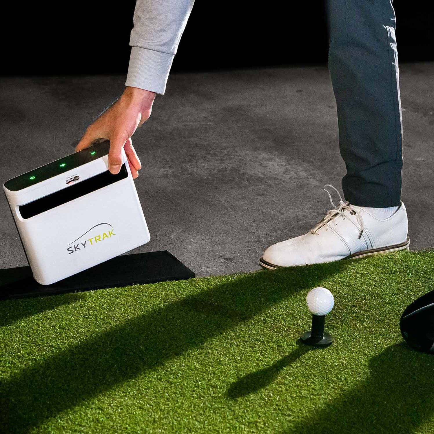 SkyTrak+ Golf Simulator | The Net Return Pro Series V2 Golf Package ...