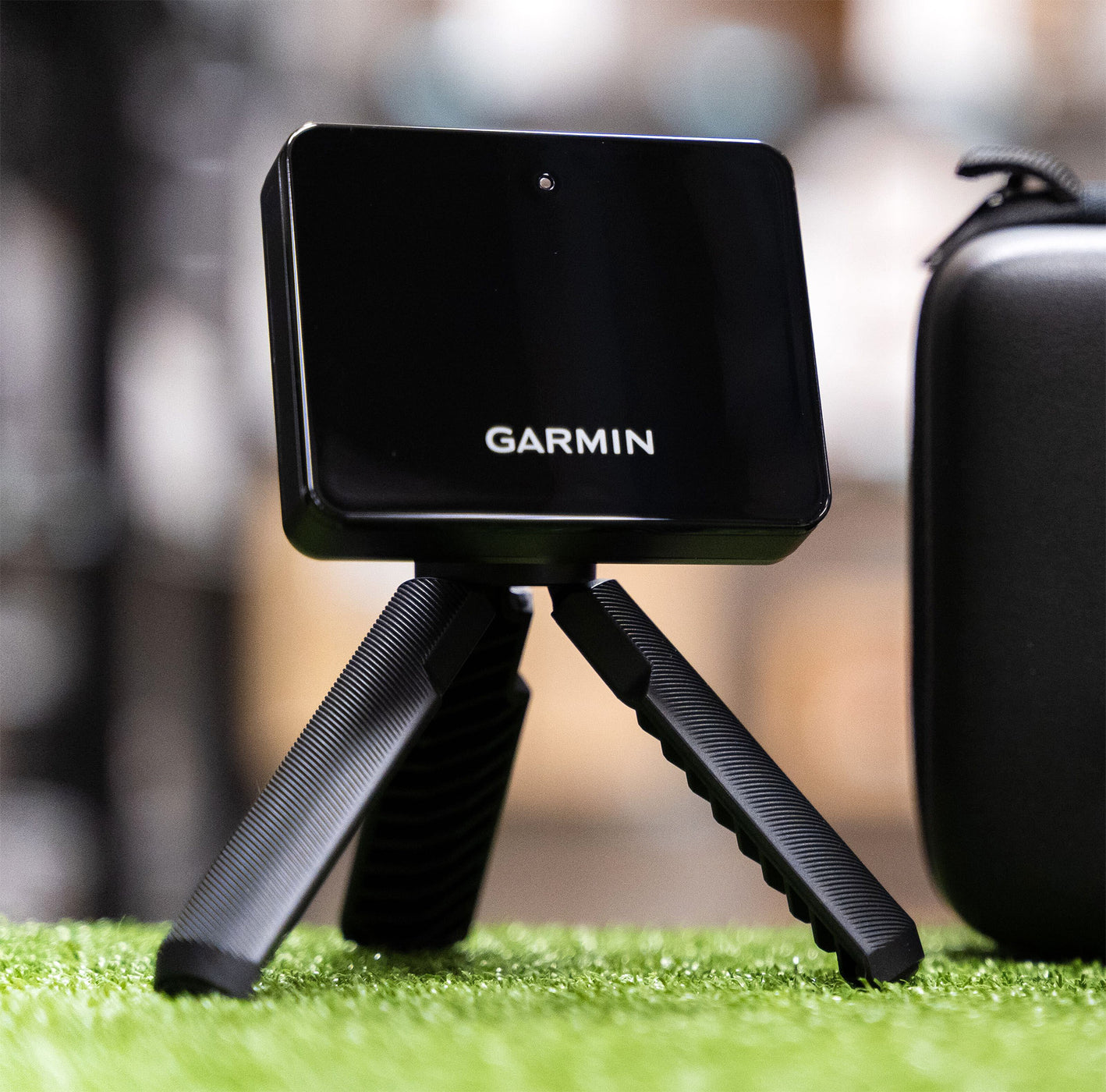 Approach R10 Launch Monitor Garmin Approach R10 Portable Golf Launch Monitor — PlayBetter