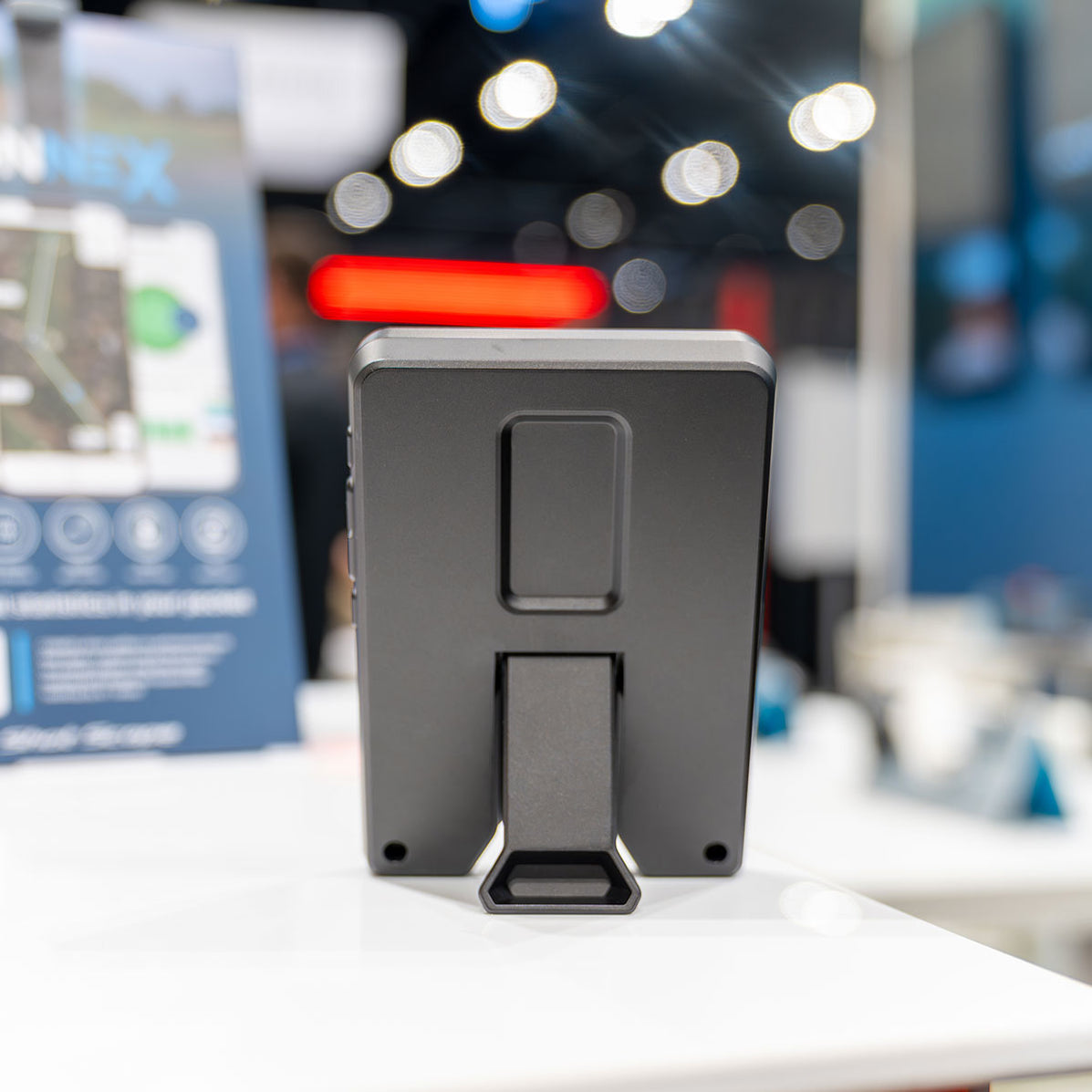 Shot Scope LM1 Launch Monitor Hitting Net Golf Studio Package — PlayBetter
